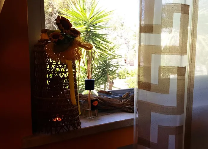 Phalanthos Bed & Breakfast