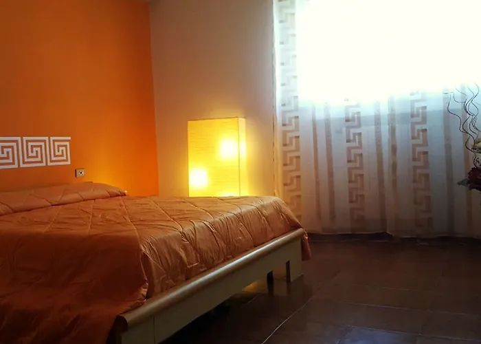 Bed & Breakfast Phalanthos 3*