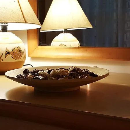 Phalanthos Bed & Breakfast 3*