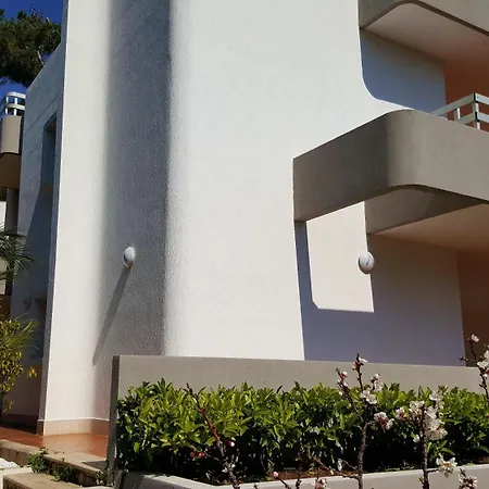 Phalanthos 3* Leporano